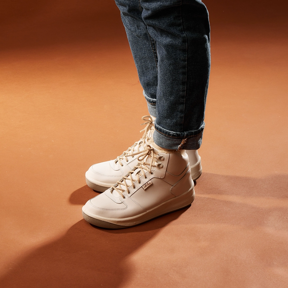 Prestige Vlnka Winter Boots with Wool Lining White