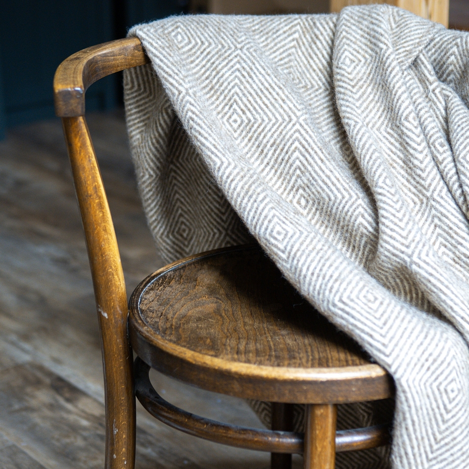 Wool Throw Diamond Grey