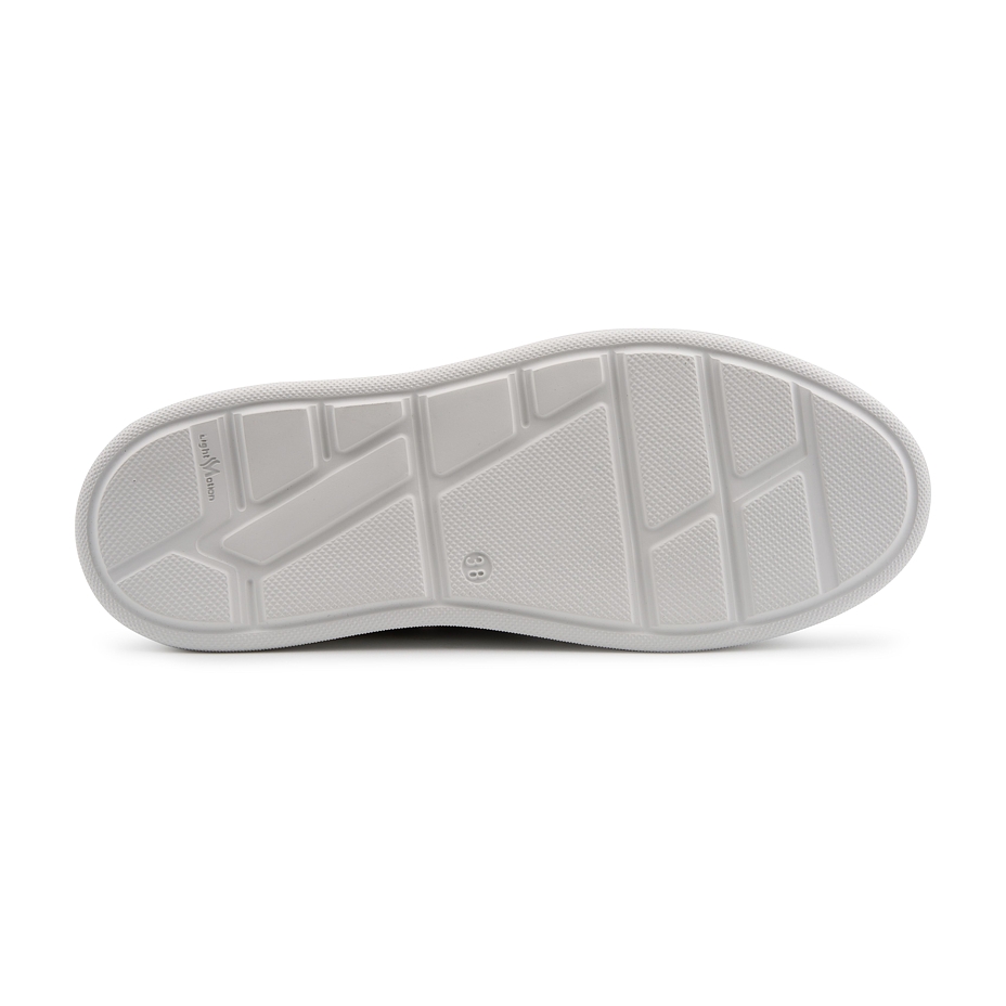 Stylish wool sneakers from Woolee