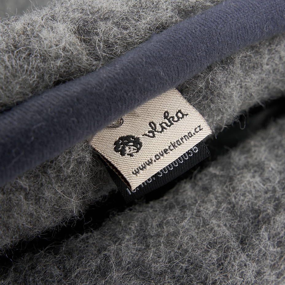 Wool pet bed with high edge dark grey
