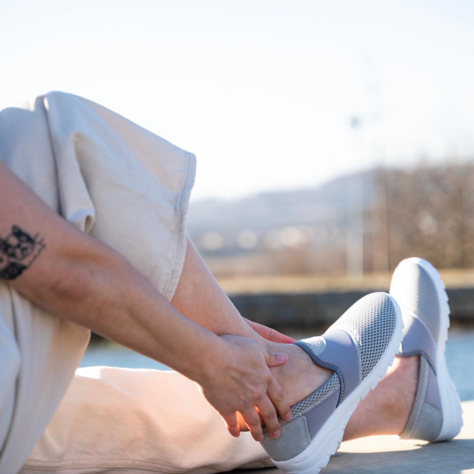 Women's breathable orthopedic sneakers Gray