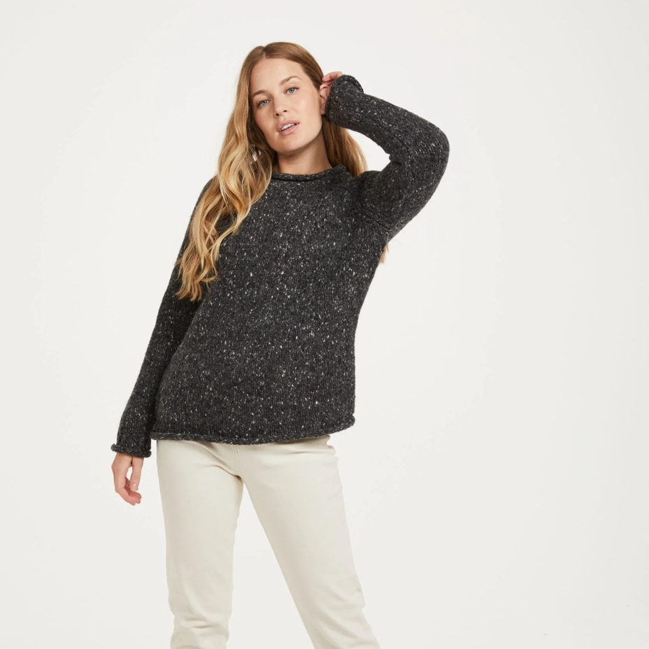 Women's wool sweater pullover black