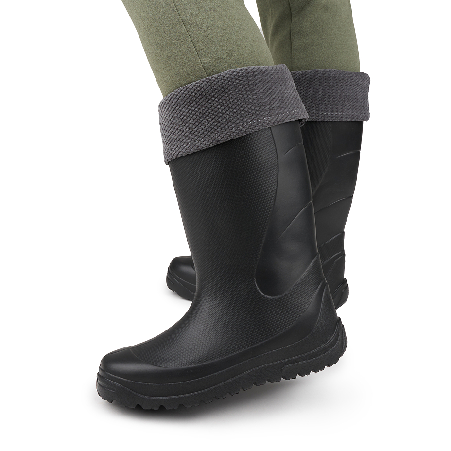 Insulated women's high wellies with wool insert black