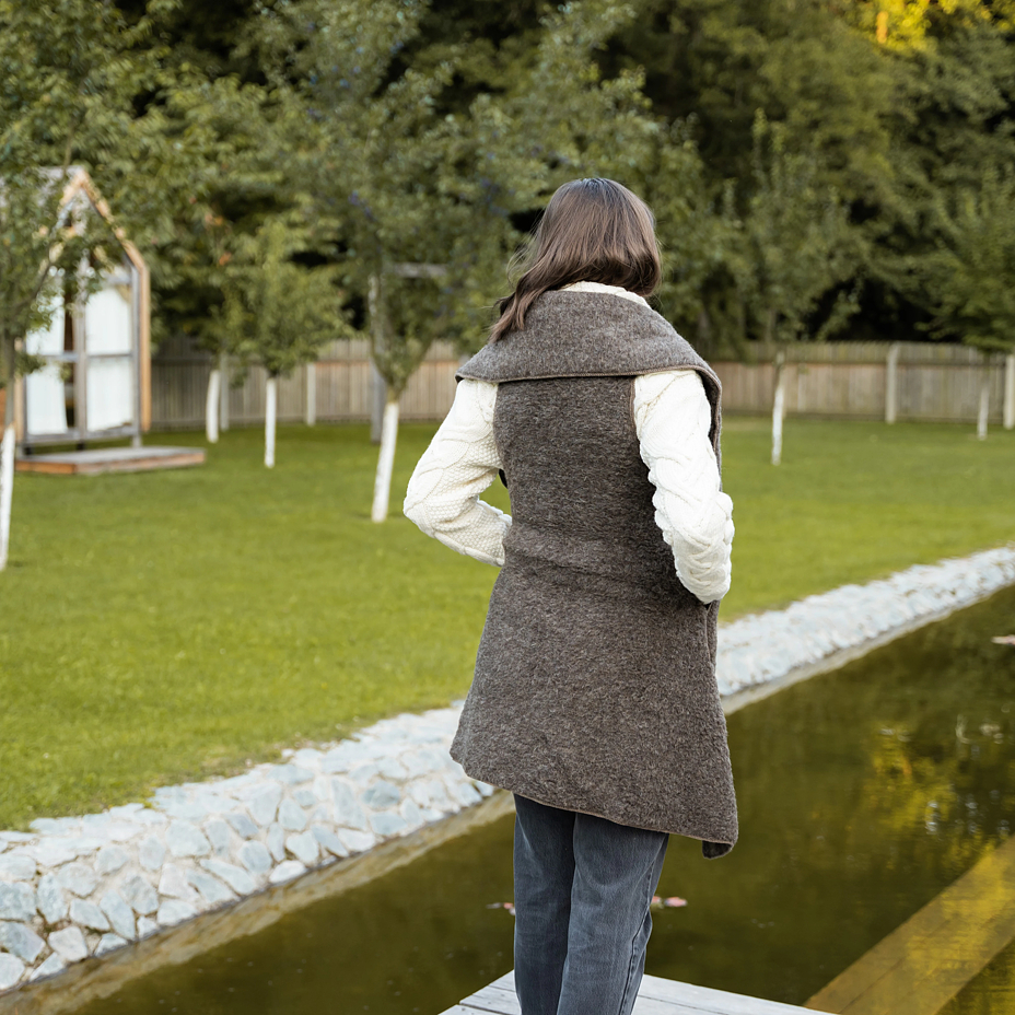 Wool Wrap Vest Brown